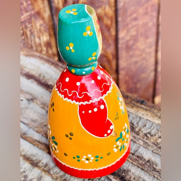 Handcrafted Artisan Peg Wood Doll - Picture 4 of 9